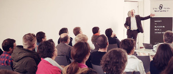 referent_speaker_panelist_dozent_vortrag
